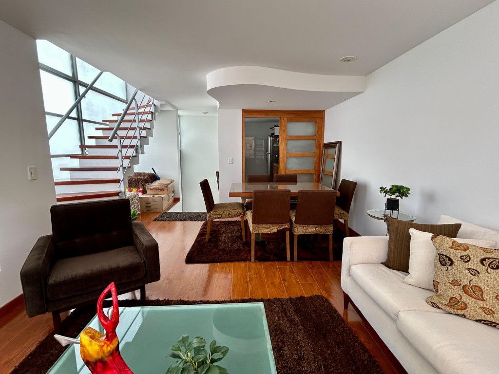 Casa en venta Cundinamarca Bogotá El Batan 131 m2 Habitaciones 4 Baños 3 Garajes 4 Precio $780000000