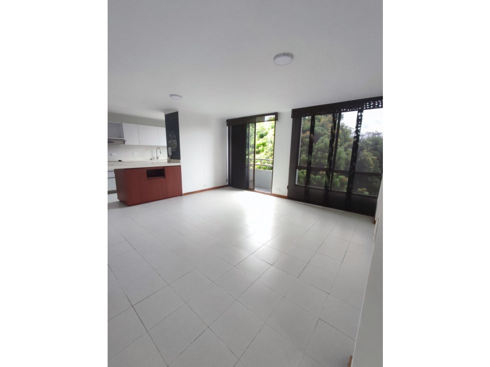 Apartamento en arriendo Antioquia Medellín Los Naranjos 70 m2 Habitaciones 2 Baños 2 Garajes 1 Precio $4000000