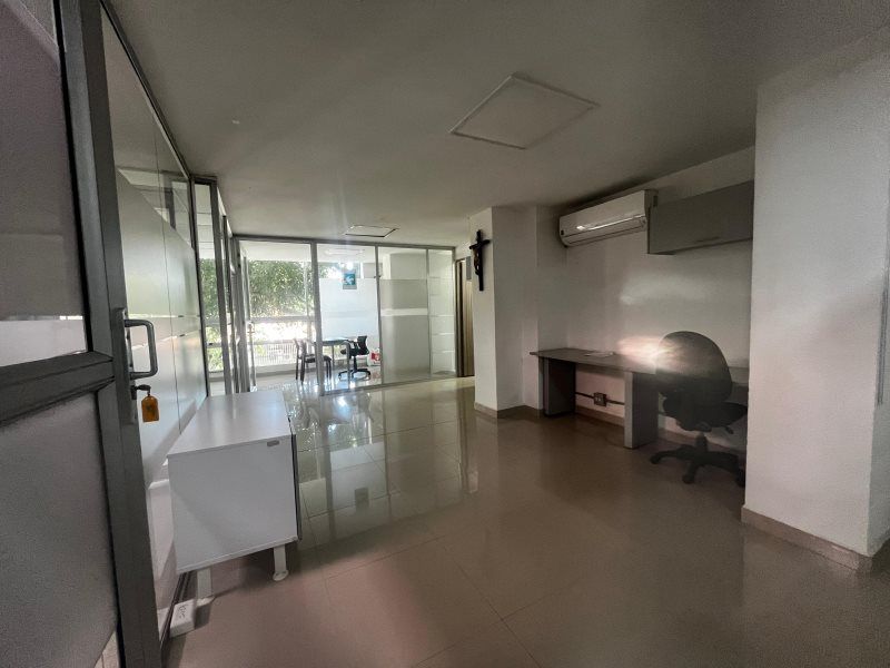 Oficina en arriendo Antioquia Medellín Suramericana 35 m2 Habitaciones 0 Baños 0 Garajes 0 Precio $3950000