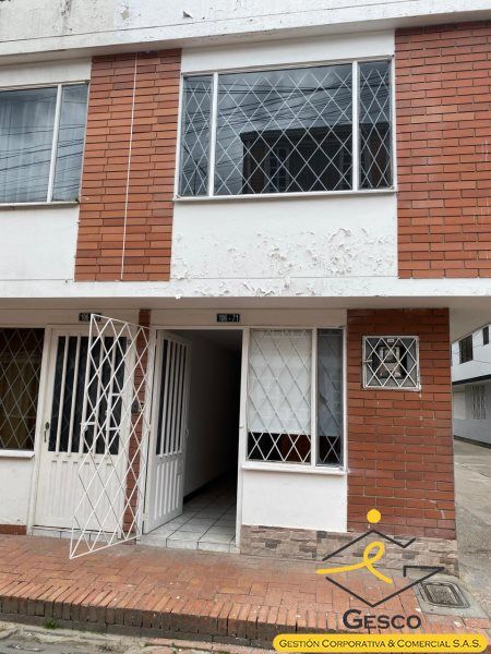 Casa en venta Cundinamarca Bogotá Aures Et Ii 100 m2 Habitaciones 3 Baños 3 Garajes 0 Precio $385000000