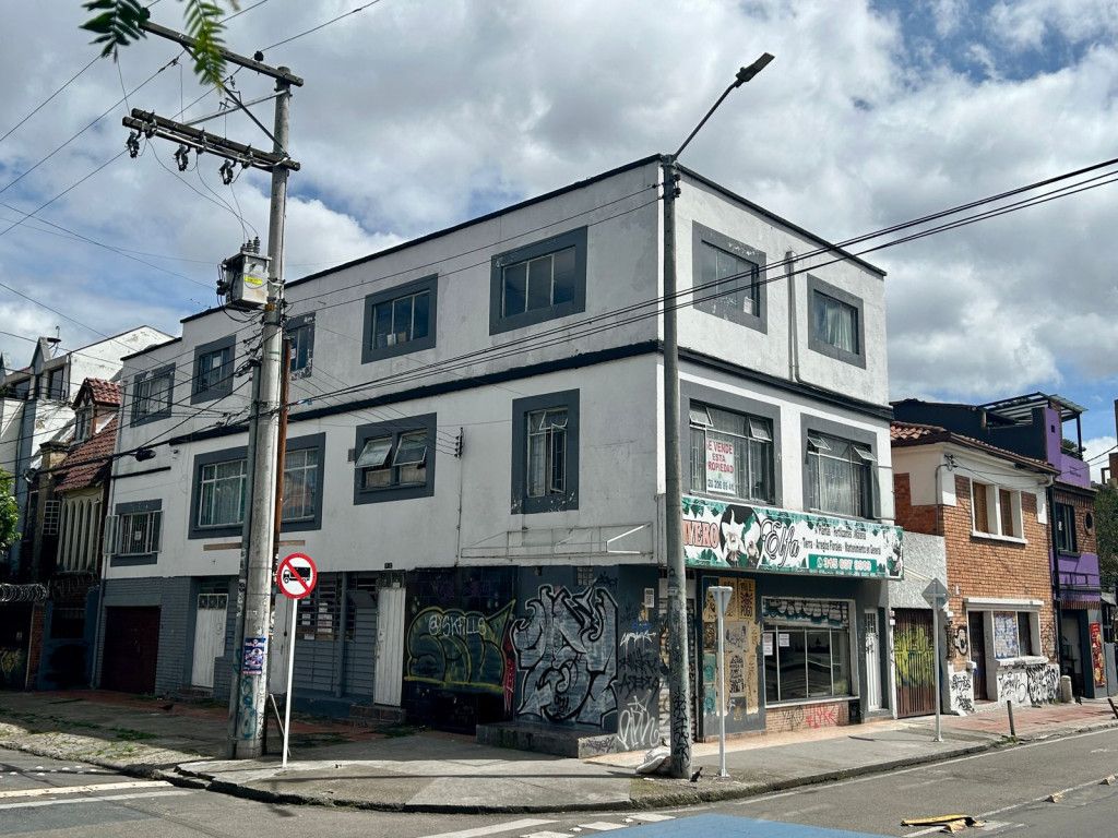 Edificio en venta Cundinamarca Bogotá Palermo 434 m2 Habitaciones 9 Baños 10 Garajes 1 Precio $1500000000
