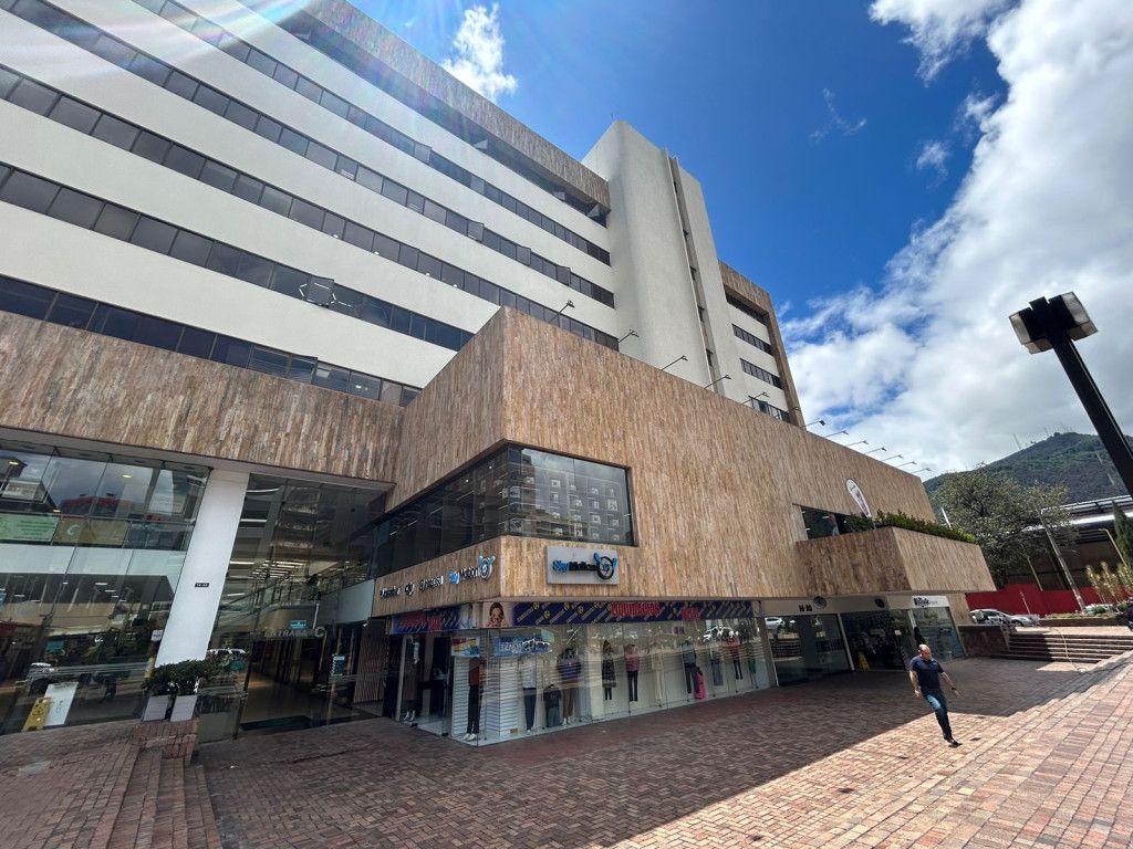 Oficina en venta Cundinamarca Bogotá Chicó Norte 56 m2 Habitaciones 0 Baños 0 Garajes 1 Precio $380000000