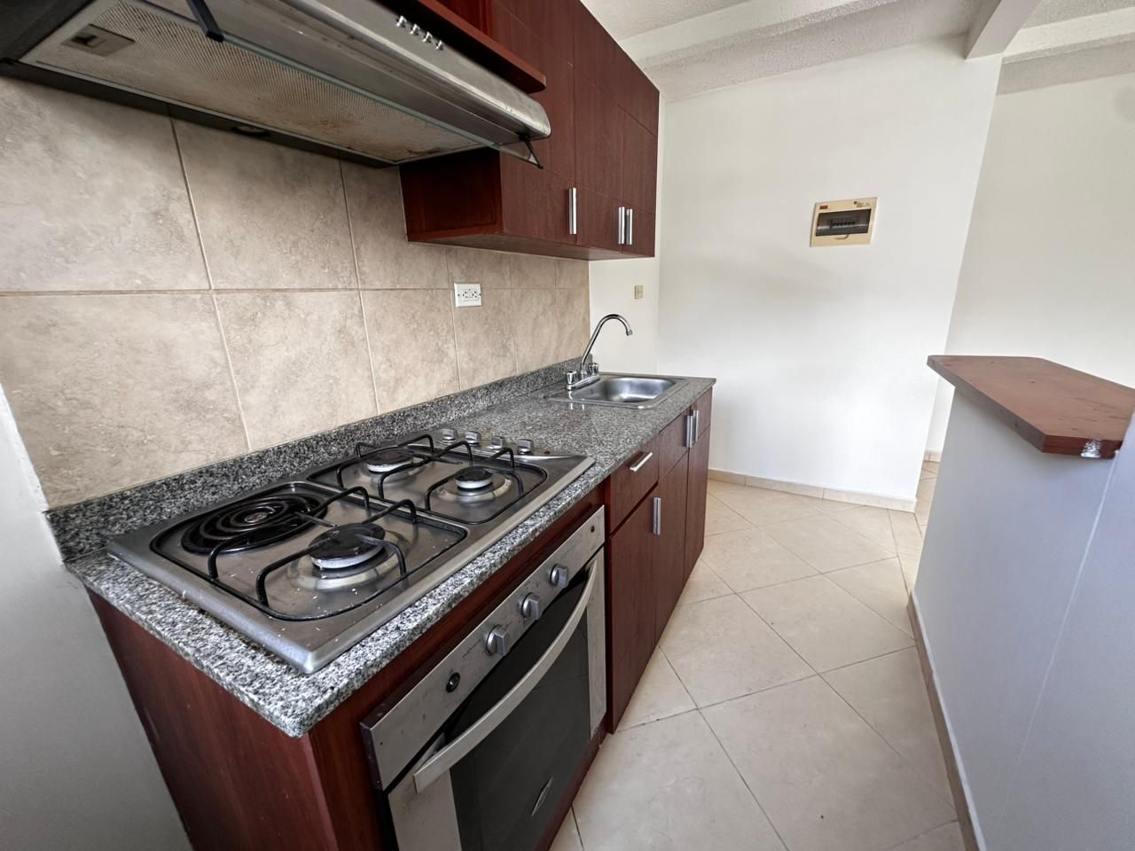 Apartamento en arriendo Antioquia Medellín La Hondonada 60 m2 Habitaciones 3 Baños 2 Garajes 1 Precio $1900000