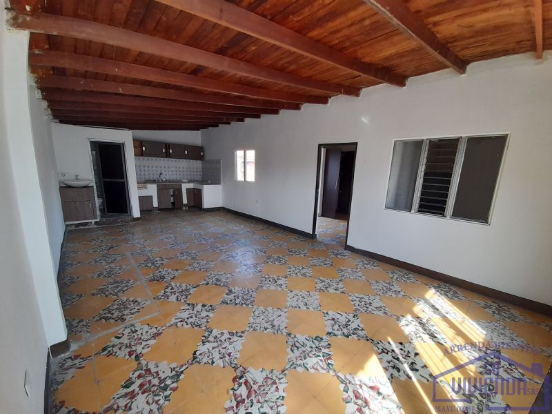 Apartamento en arriendo Antioquia Medellín Cristo Rey 54 m2 Habitaciones 2 Baños 1 Garajes 0 Precio $1350000