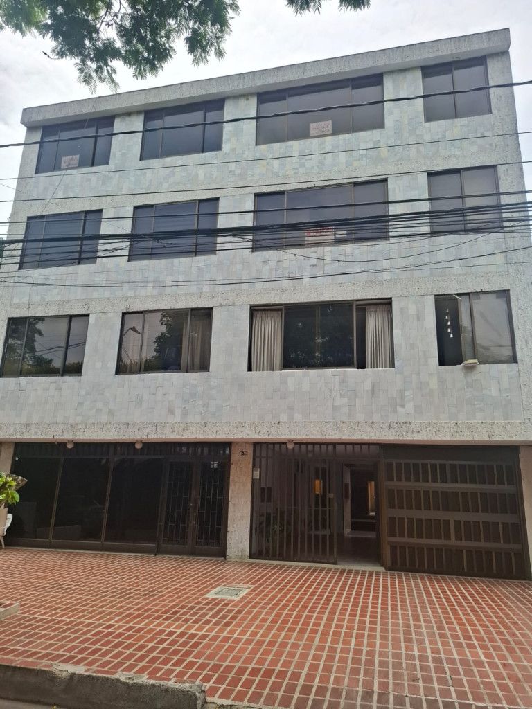 Apartamento en venta Valle Del Cauca Cali El Gran Limonar 96 m2 Habitaciones 3 Baños 2 Garajes 1 Precio $295000000