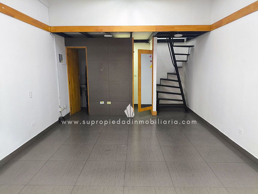 Local en arriendo Antioquia Envigado Zona Centro 33 m2 Habitaciones 0 Baños 1 Garajes 0 Precio $3500000