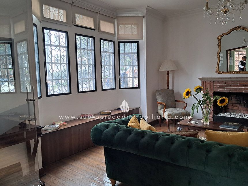 Casa en arriendo Cundinamarca Bogotá Pardo Rubio 250 m2 Habitaciones 5 Baños 5 Garajes 2 Precio $11900000