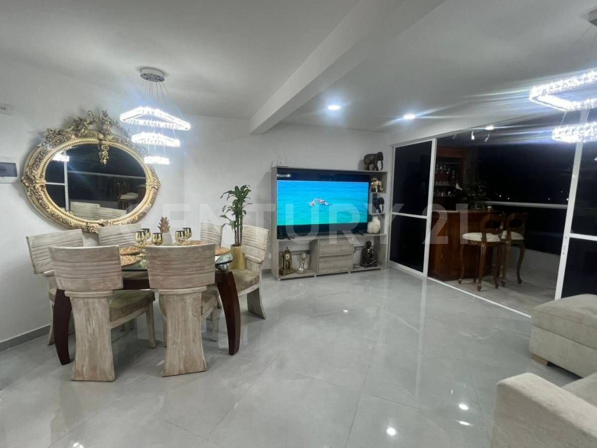 Apartamento en arriendo Valle Del Cauca Cali Bellavista 120 m2 Habitaciones 3 Baños 3 Garajes 2 Precio $4000000