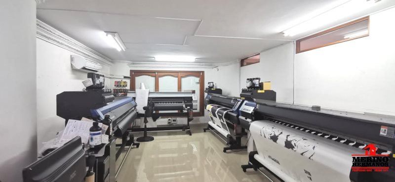 Casa en venta Antioquia Medellín San Bernardo 504 m2 Habitaciones 8 Baños 4 Garajes 4 Precio $2950000000