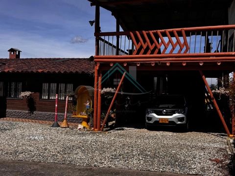 Finca en arriendo Antioquia Rionegro Cuatro Esquinas 150 m2 Habitaciones 3 Baños 2 Garajes 1 Precio $2500000