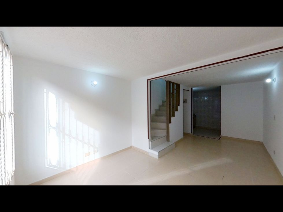 Casa en venta Cundinamarca Bogotá Nueva Castilla Et I 72 m2 Habitaciones 4 Baños 2 Garajes 0 Precio $272000000