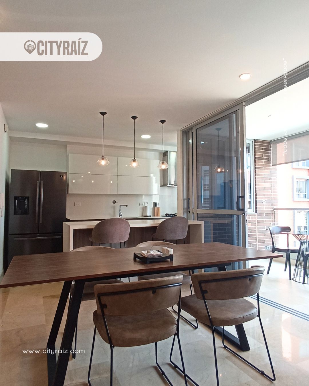 Apartamento en arriendo Antioquia Medellín La Linde 130 m2 Habitaciones 3 Baños 5 Garajes 2 Precio $13500000