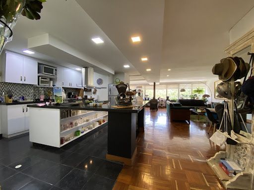 Apartamento en venta Cundinamarca Bogotá Los Rosales 148 m2 Habitaciones 2 Baños 3 Garajes 1 Precio $890000000