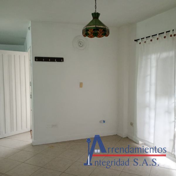 Casa en arriendo Antioquia Medellín Bosques De San Pablo 160 m2 Habitaciones 4 Baños 2 Garajes 0 Precio $3200000