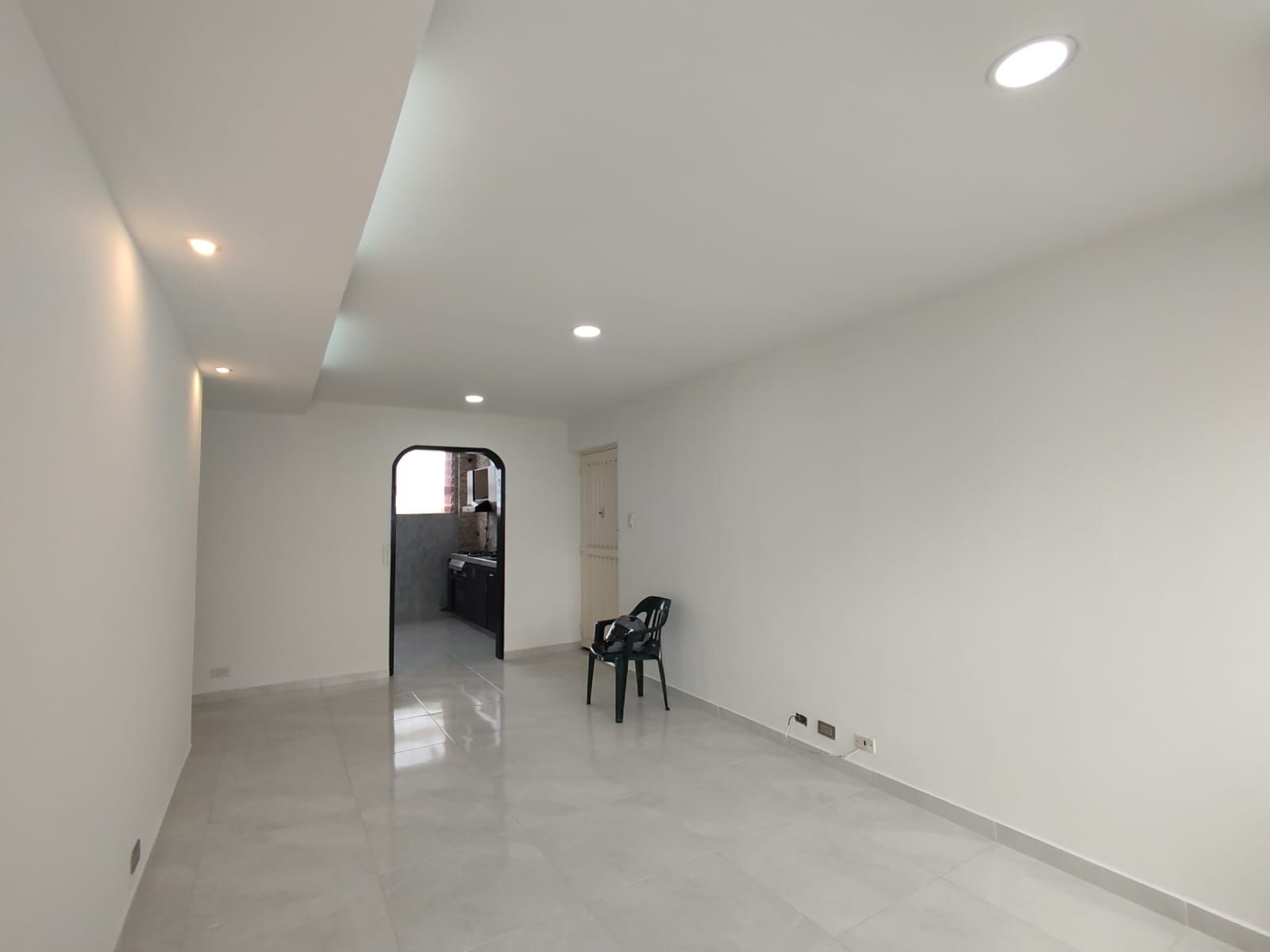 Apartamento en arriendo o venta Risaralda Pereira San Jose Sur 110 m2 Habitaciones 3 Baños 2 Garajes 1 Precio venta $380000000 Precio arriendo $2400000