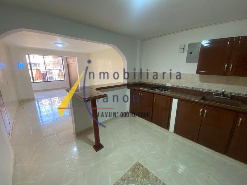 Apartaestudio en arriendo Antioquia Medellín Granada 40 m2 Habitaciones 1 Baños 1 Garajes 0 Precio $1800000