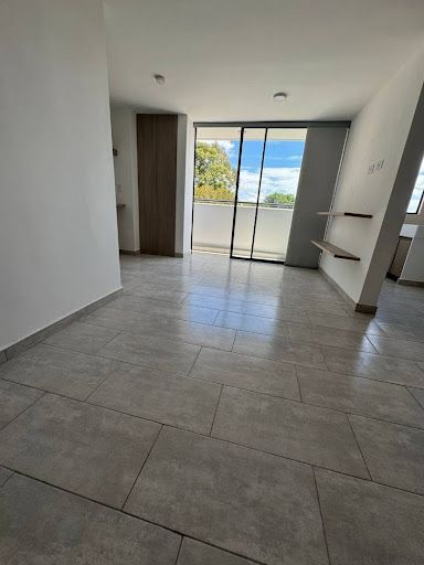 Apartamento en arriendo Antioquia Rionegro San Antonio 50 m2 Habitaciones 2 Baños 2 Garajes 1 Precio $1800000