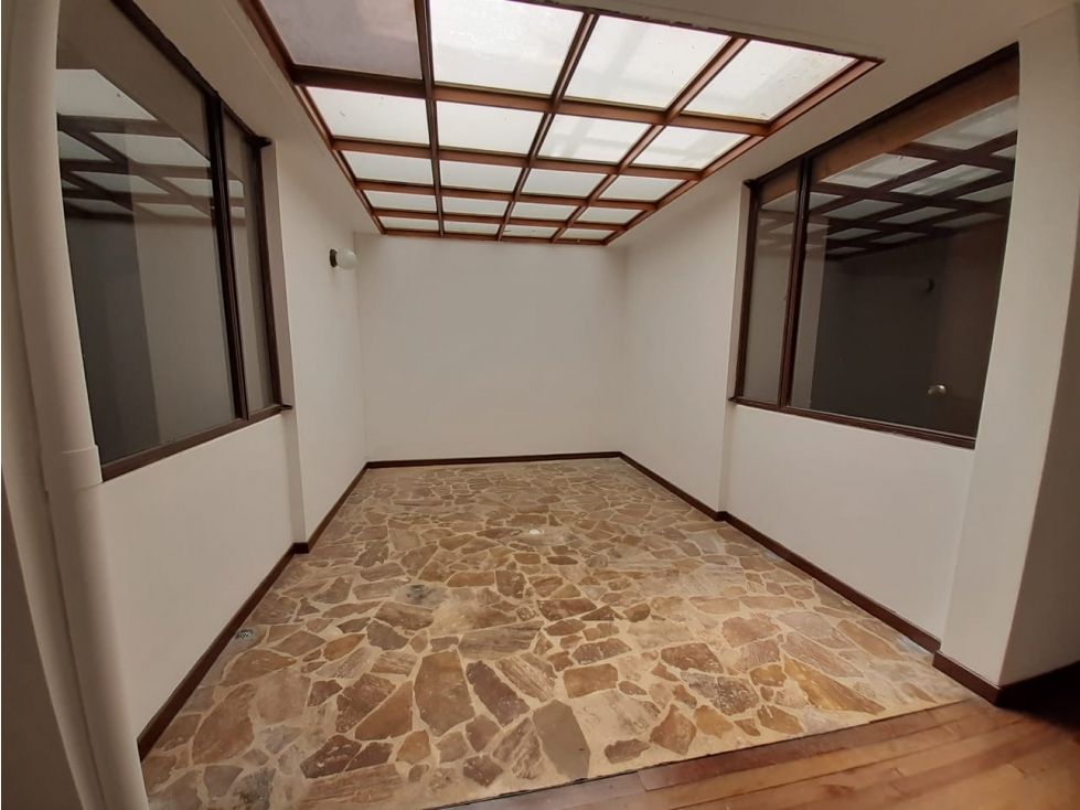 Casa en arriendo Caldas Manizales Los Laureles 100 m2 Habitaciones 4 Baños 3 Garajes 0 Precio $2500000