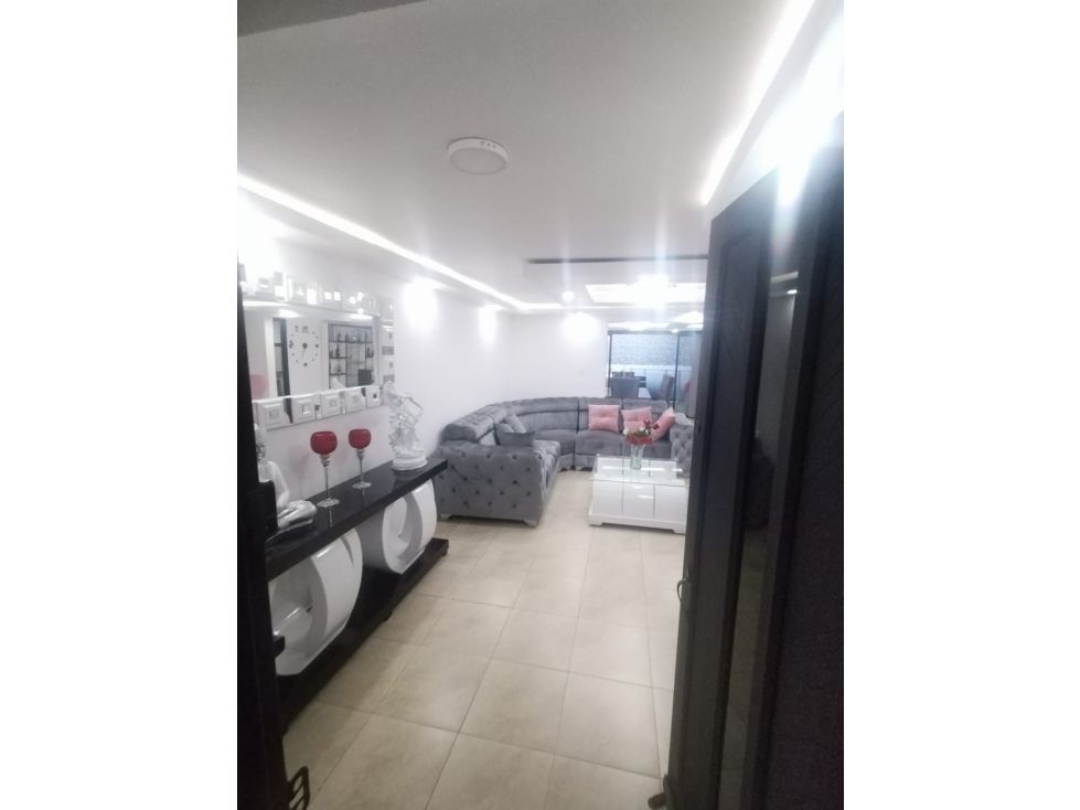 Casa en venta Valle Del Cauca Cali Santa Anita - La Selva 190 m2 Habitaciones 4 Baños 5 Garajes 2 Precio $685000000