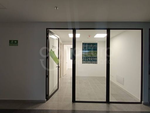 Oficina en arriendo Antioquia Medellín Cuarta Brigada 28 m2 Habitaciones 0 Baños 1 Garajes 1 Precio $3300000
