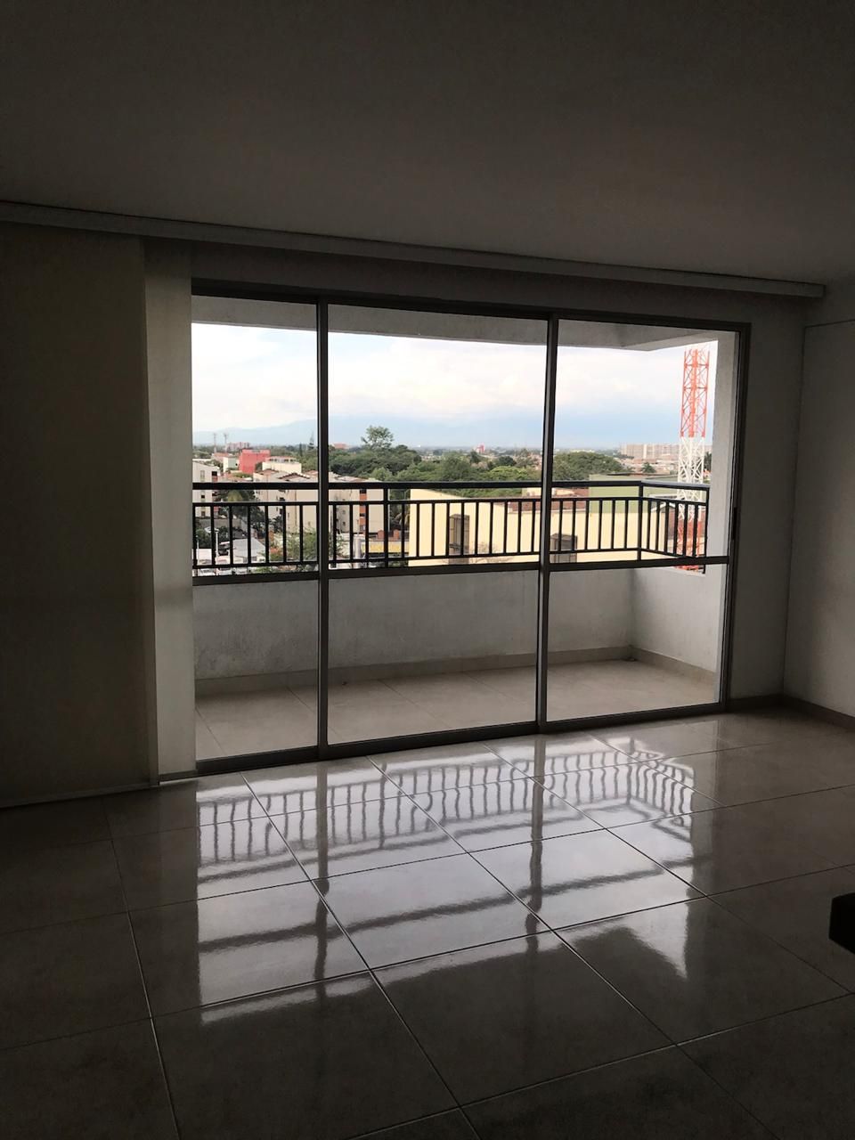 Apartamento en venta Valle Del Cauca Cali Prados Del Norte 74 m2 Habitaciones 3 Baños 2 Garajes 1 Precio $350000000