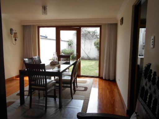 Casa en venta Cundinamarca Bogotá El Batan 187 m2 Habitaciones 3 Baños 3 Garajes 2 Precio $1250000000