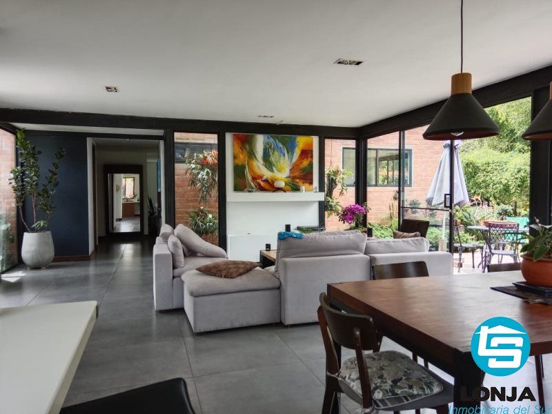 Casa en venta Antioquia Rionegro Centro 245 m2 Habitaciones 3 Baños 4 Garajes 0 Precio $1300000000