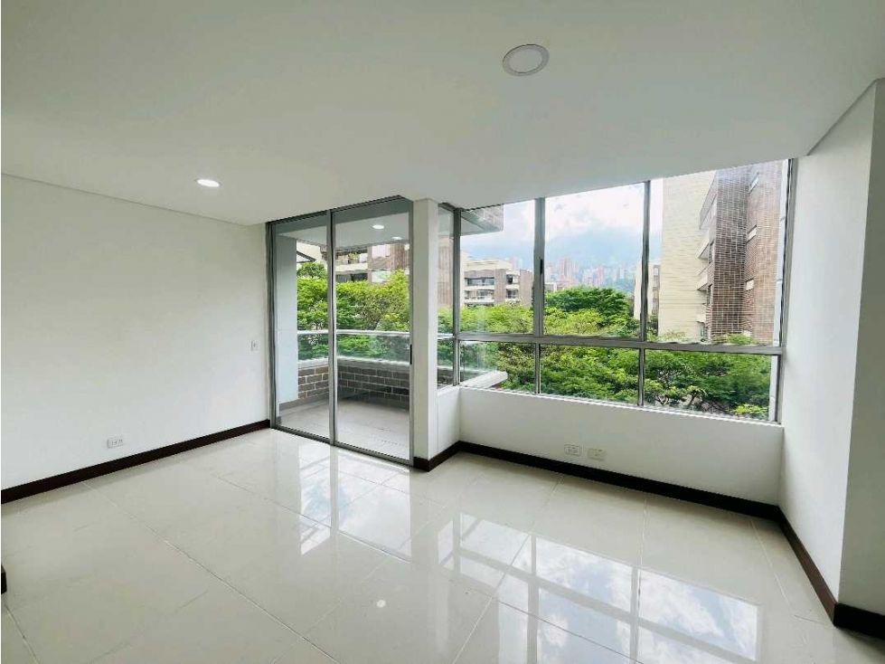 Apartamento en arriendo Antioquia Envigado Bosques De Zúñiga 115 m2 Habitaciones 3 Baños 3 Garajes 1 Precio $4400000