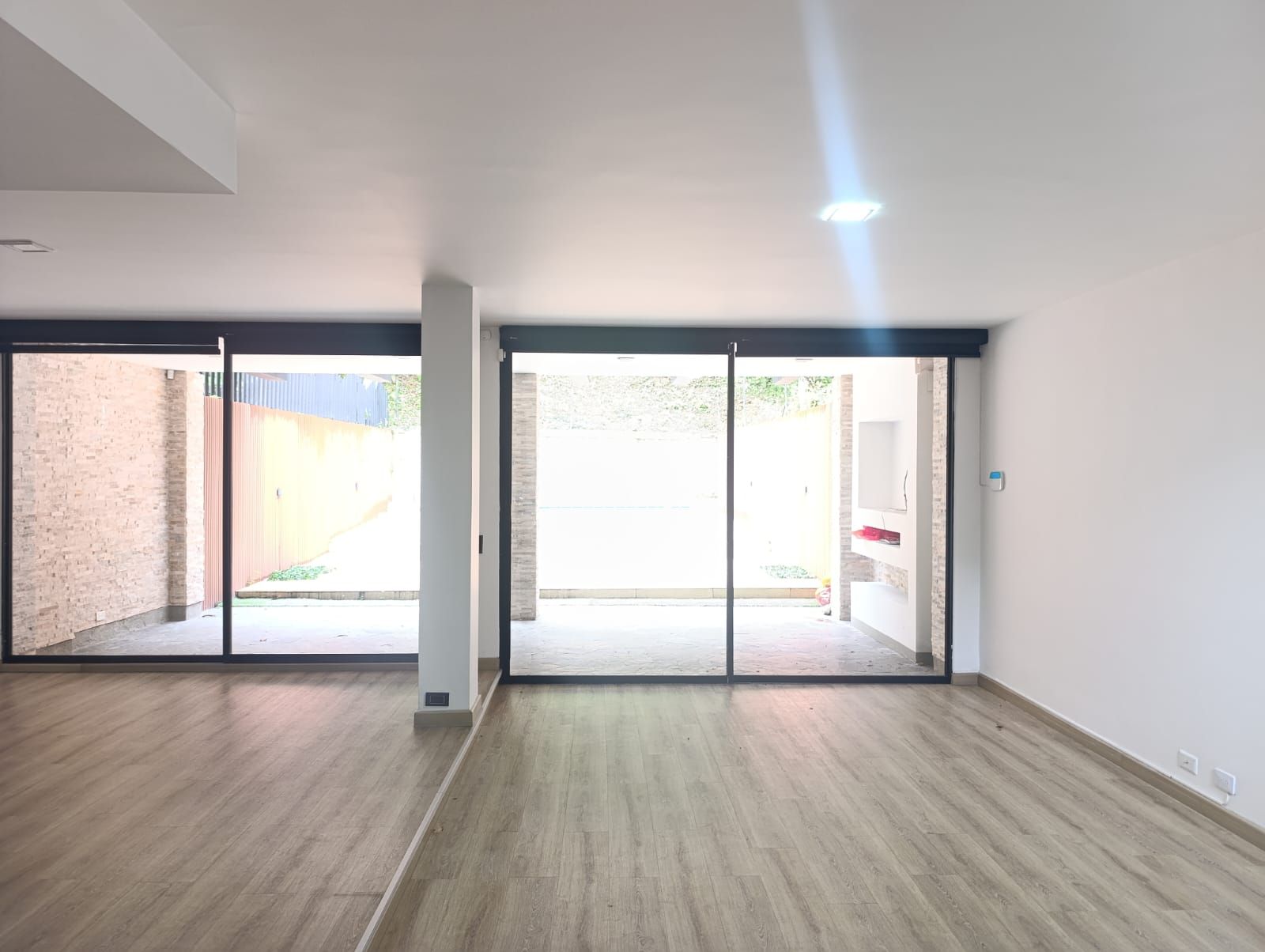 Casa en arriendo Antioquia Medellín Los Naranjos 360 m2 Habitaciones 3 Baños 4 Garajes 2 Precio $13600000