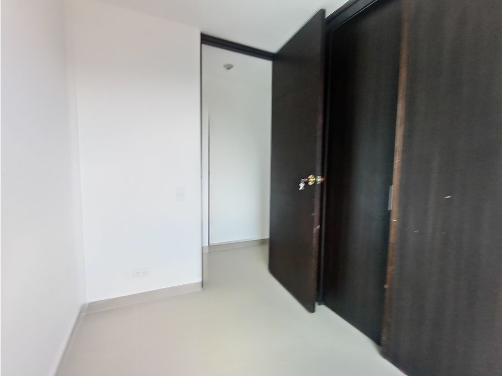 Apartamento en arriendo Antioquia Medellín Altavista 60 m2 Habitaciones 3 Baños 2 Garajes 0 Precio $2200000