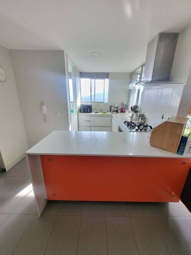 Apartamento en arriendo Antioquia Medellín El Poblado 115 m2 Habitaciones 3 Baños 3 Garajes 1 Precio $5500000