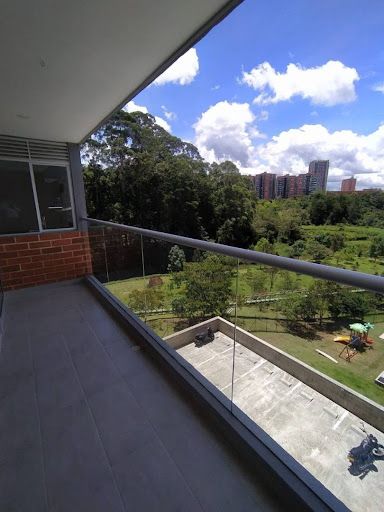 Apartamento en arriendo Antioquia Rionegro El Porvenir 75 m2 Habitaciones 3 Baños 2 Garajes 1 Precio $2750000