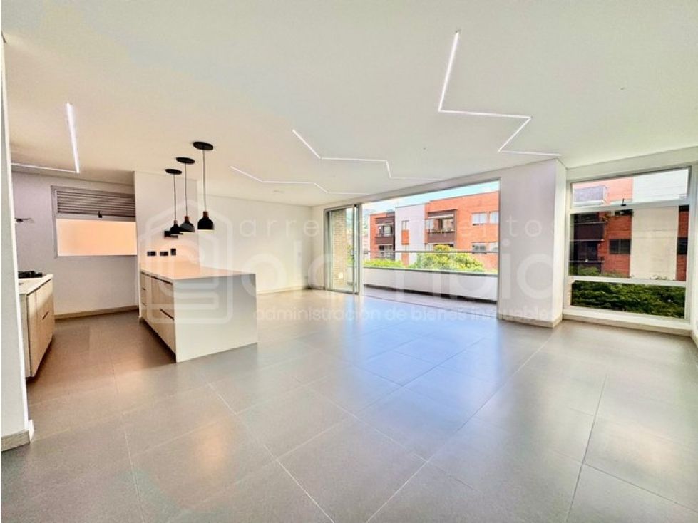 Apartamento en venta Antioquia Envigado Jardines 162 m2 Habitaciones 3 Baños 2 Garajes 3 Precio $1150000000