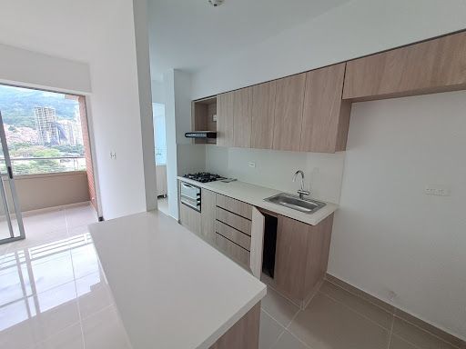 Apartamento en arriendo Antioquia Bello Parque Tulio Ospina 68 m2 Habitaciones 3 Baños 2 Garajes 1 Precio $2400000