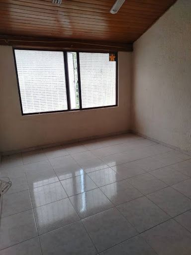 Casa en arriendo Cundinamarca Bogotá Villa Del Prado 120 m2 Habitaciones 3 Baños 2 Garajes 1 Precio $2800000