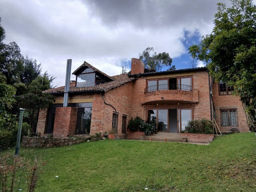 Casa en arriendo Cundinamarca La Calera La Calera 430 m2 Habitaciones 4 Baños 4 Garajes 2 Precio $6500000