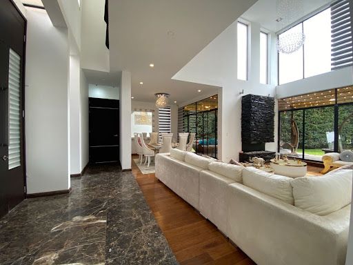 Casa en venta Cundinamarca La Calera La Calera 657 m2 Habitaciones 4 Baños 5 Garajes 1 Precio $2400000000