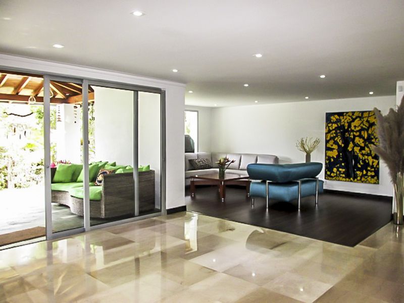 Casa en venta Antioquia Envigado La Mesa 600 m2 Habitaciones 3 Baños 5 Garajes 6 Precio $3900000000