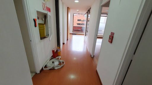 Oficina en arriendo Cundinamarca Bogotá La Porciuncula 232 m2 Habitaciones 0 Baños 3 Garajes 0 Precio $18000000