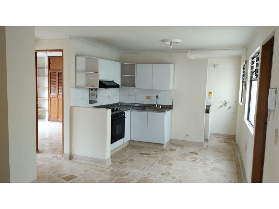 Apartamento en arriendo Antioquia Medellín Lorena 90 m2 Habitaciones 4 Baños 4 Garajes 0 Precio $2600000