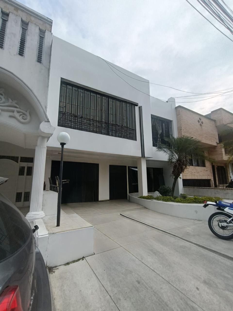 Casa en venta Valle Del Cauca Cali El Ingenio 400 m2 Habitaciones 3 Baños 4 Garajes 1 Precio $850000000