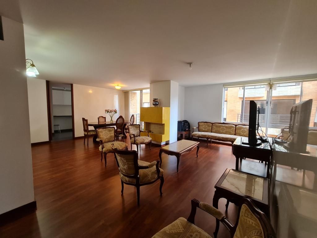 Apartamento en venta Cundinamarca Bogotá Santa Barbara Occidental 115 m2 Habitaciones 2 Baños 4 Garajes 2 Precio $860000000
