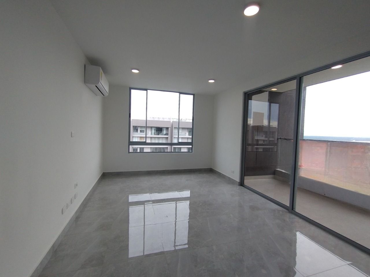 Apartamento en arriendo Atlántico Barranquilla Cr Jardines De Tivoli 117 m2 Habitaciones 3 Baños 3 Garajes 2 Precio $5900000