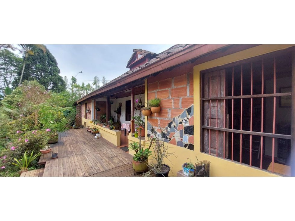 Casa Campestre en venta Antioquia La Estrella Nn 115 m2 Habitaciones 3 Baños 2 Garajes 4 Precio $830000000