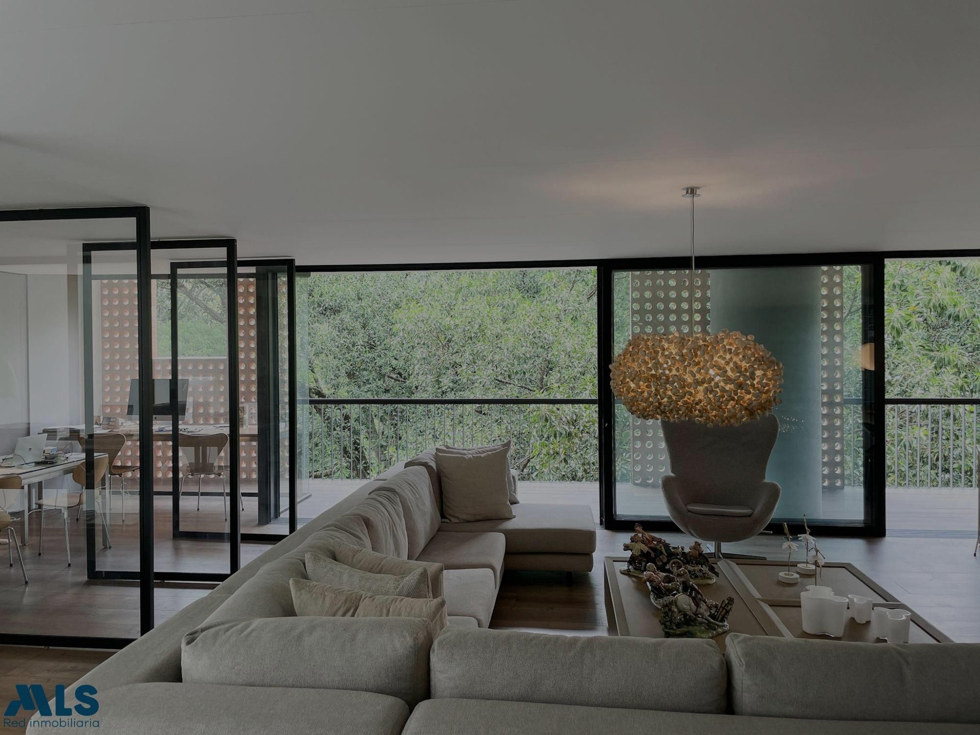 Apartamento en venta Antioquia Medellín Laureles 240 m2 Habitaciones 3 Baños 4 Garajes 4 Precio $2200000000