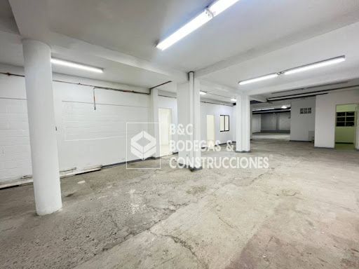 Bodega en arriendo Antioquia Medellín Lorena 290 m2 Habitaciones 0 Baños 2 Garajes 0 Precio $12800000