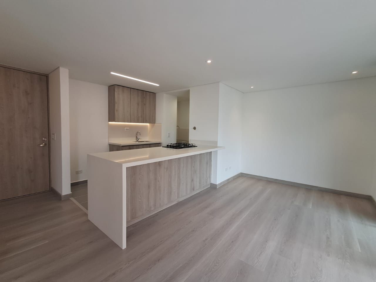Apartamento en arriendo Antioquia Rionegro San Antonio 78 m2 Habitaciones 2 Baños 2 Garajes 1 Precio $2900000