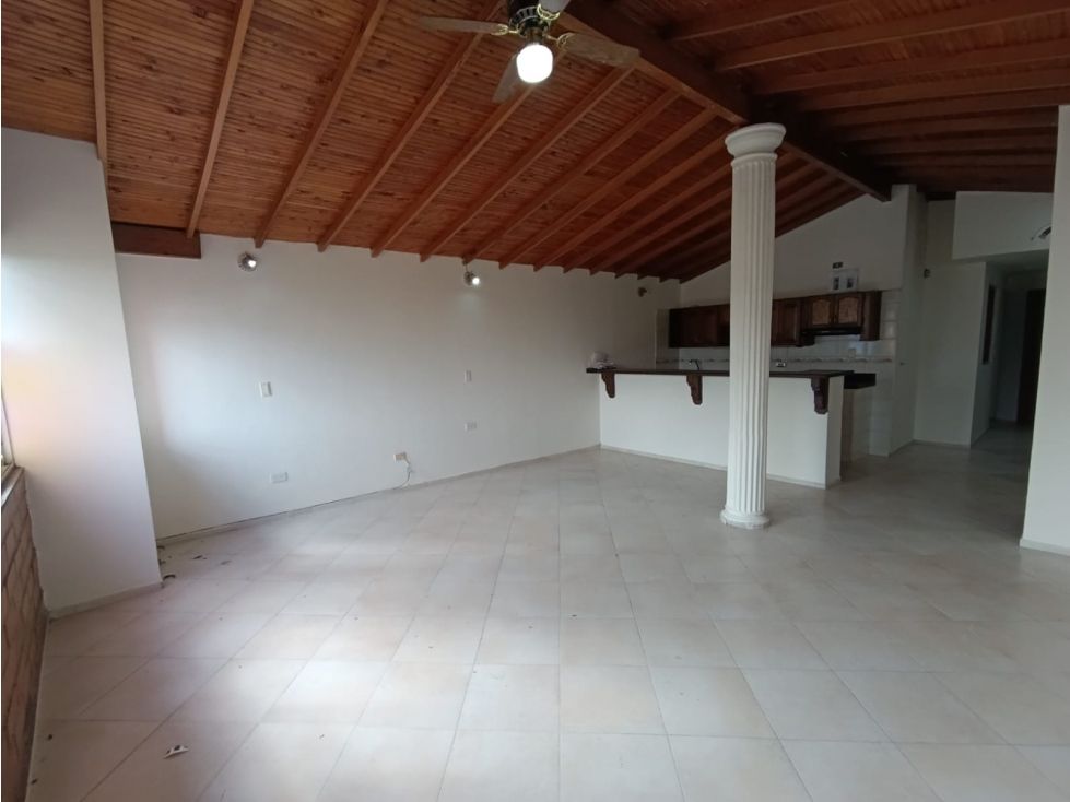 Casa en arriendo Antioquia Medellín El Trianon 120 m2 Habitaciones 4 Baños 2 Garajes 0 Precio $2300000