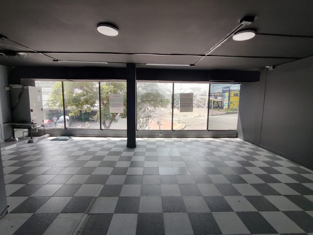 Local en arriendo Atlántico Barranquilla America 132 m2 Habitaciones 0 Baños 0 Garajes 0 Precio $5000000