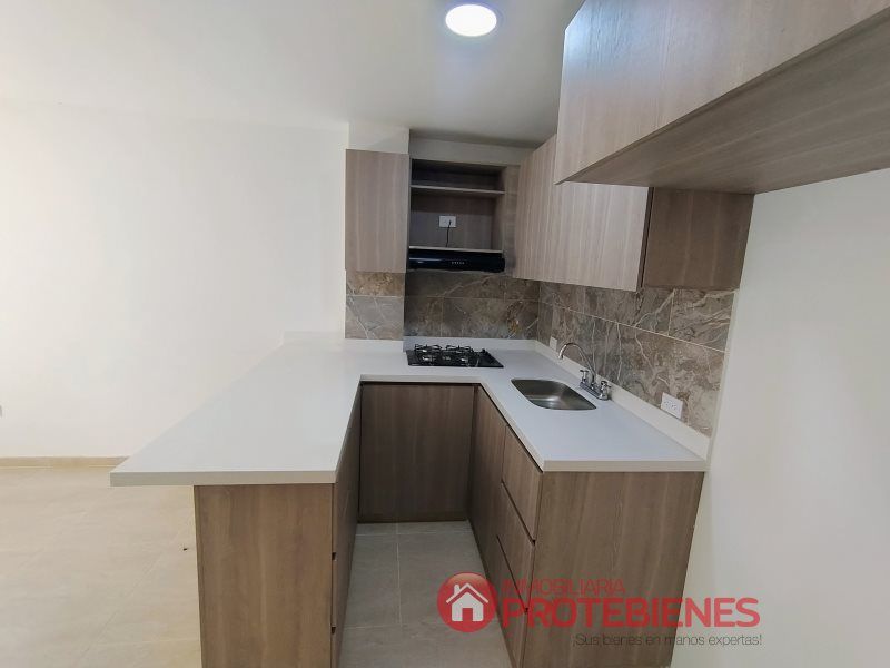 Apartamento en arriendo Antioquia Medellín Santa Fe 70 m2 Habitaciones 2 Baños 2 Garajes 0 Precio $2400000